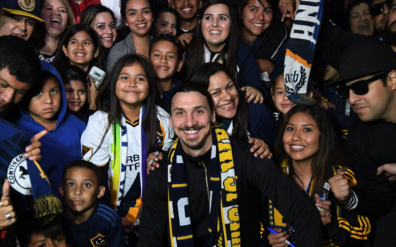 Premier entraînement de Zlatan Ibrahimovic avec le Los Angeles Galaxy