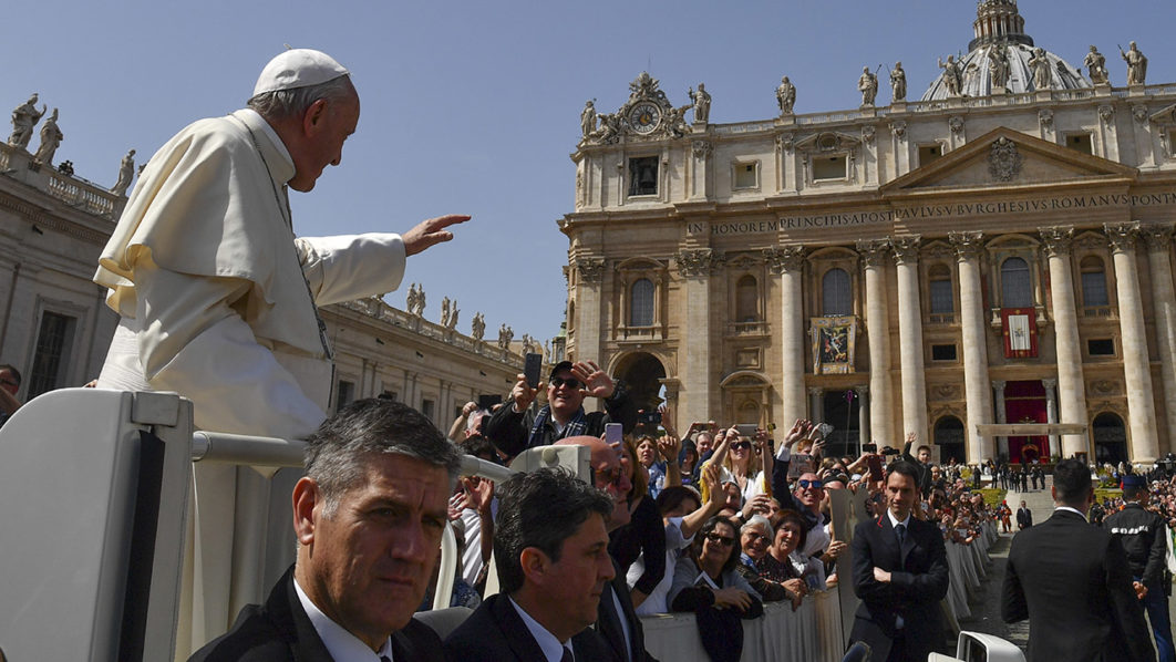 VATICAN-POPE-MASS
