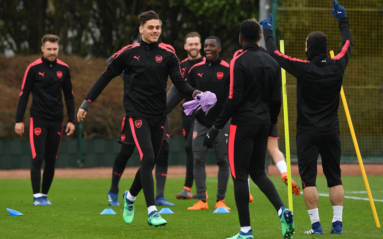 FBL-EUR-C3-ARSENAL-TRAINING