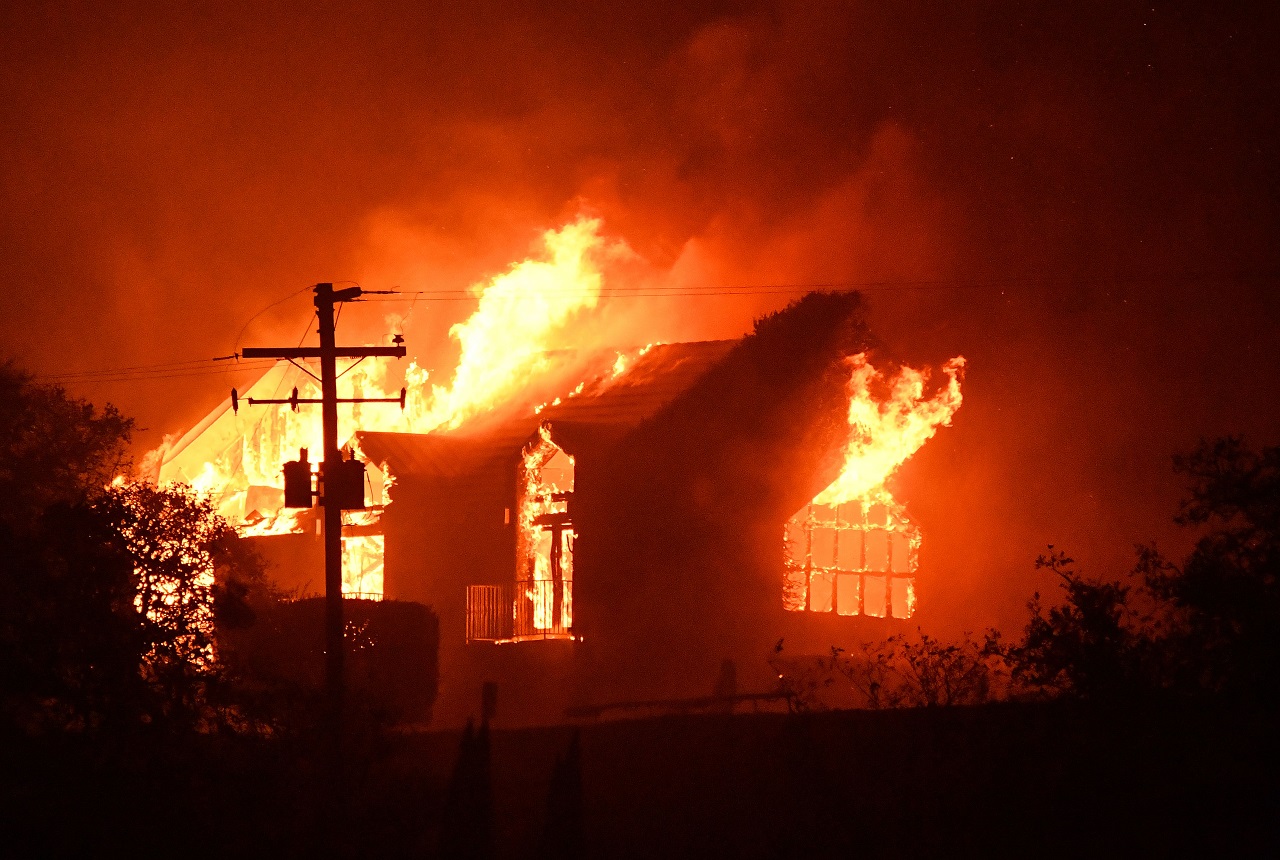 US-WILDFIRES-CALIFORNIA