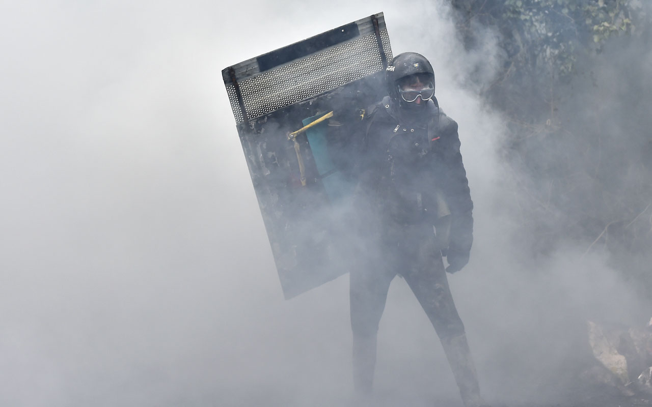 FRANCE-AIRPORT-ENVIRONMENT-EVICTION