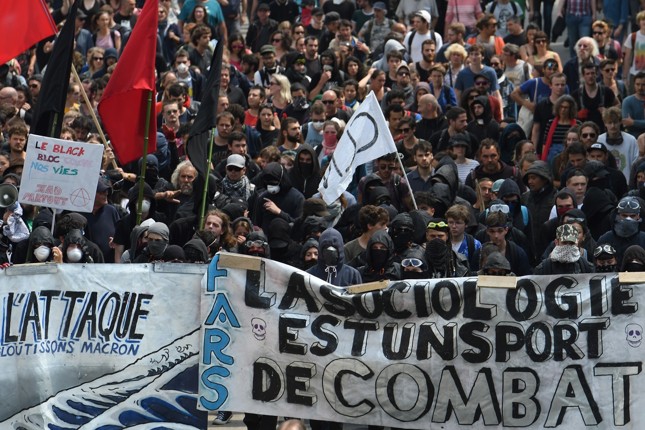 FRANCE-POLITICS-GOVERNMENT-UNIONS-SOCIAL-PARTY-DEMO