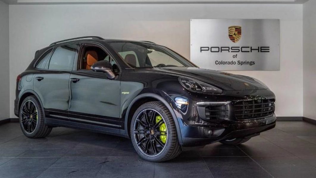 Porsche-Cayenne-E-Hybrid