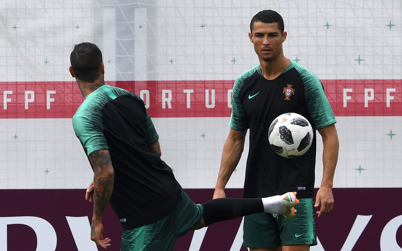 FBL-WC-2018-POR-TRAINING