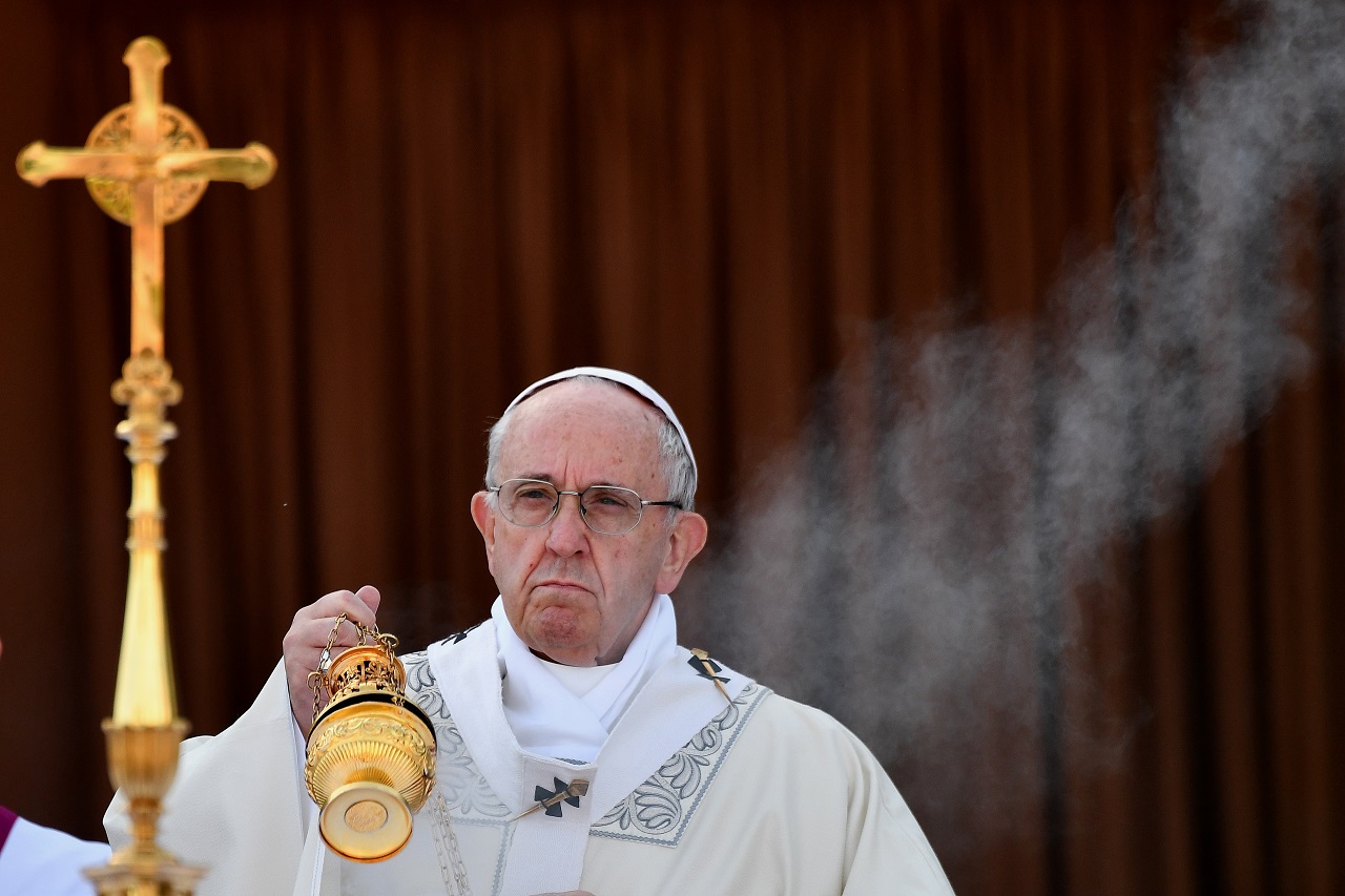 ITALY-POPE-MASS-CORPUS-DOMINI