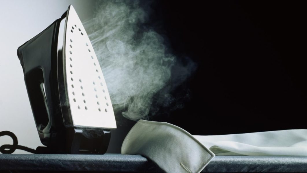 Steaming iron. Photo Reference