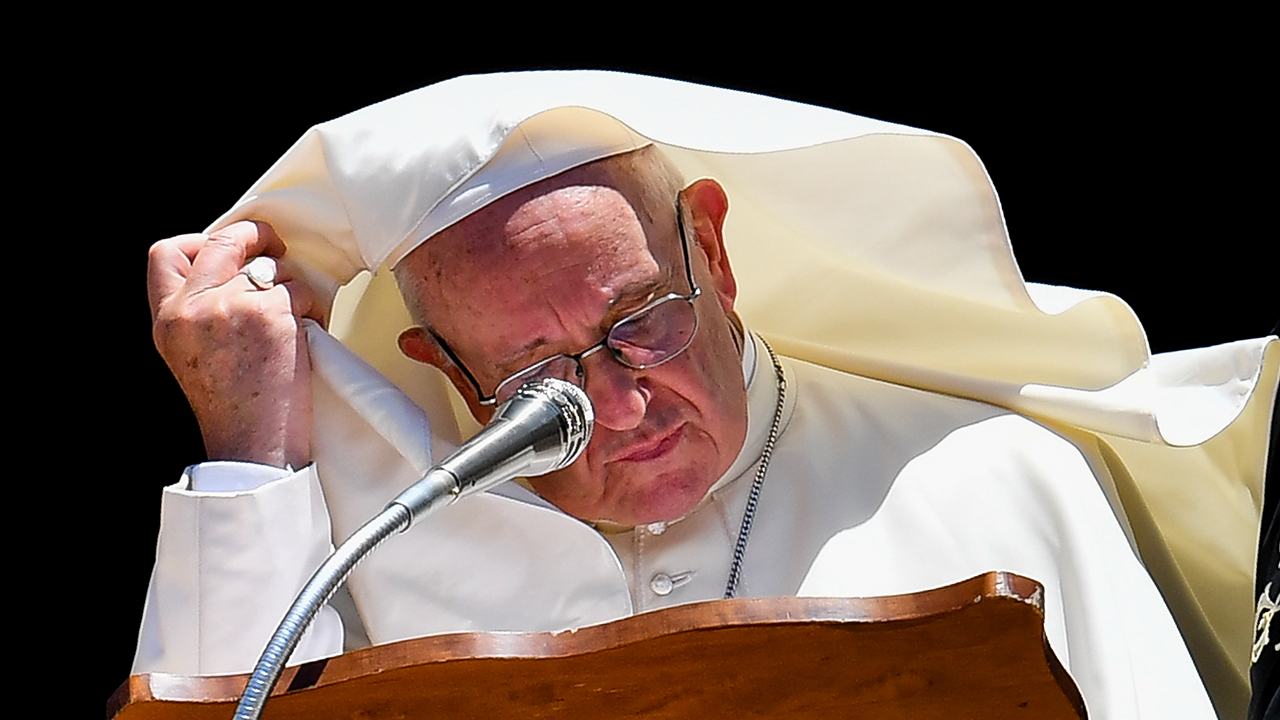 VATICAN-POPE-RELIGION-MIDEAST