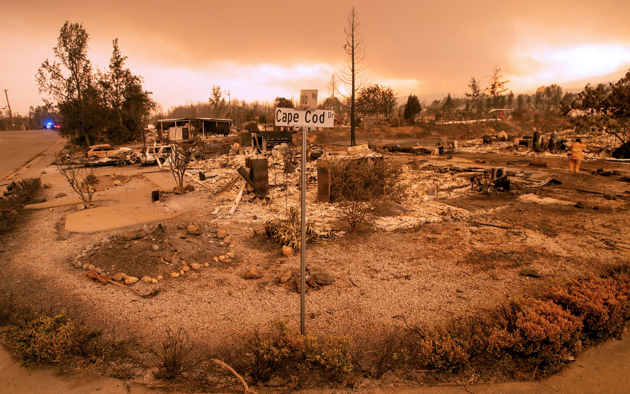 US-WILDFIRES-CALIFORNIA