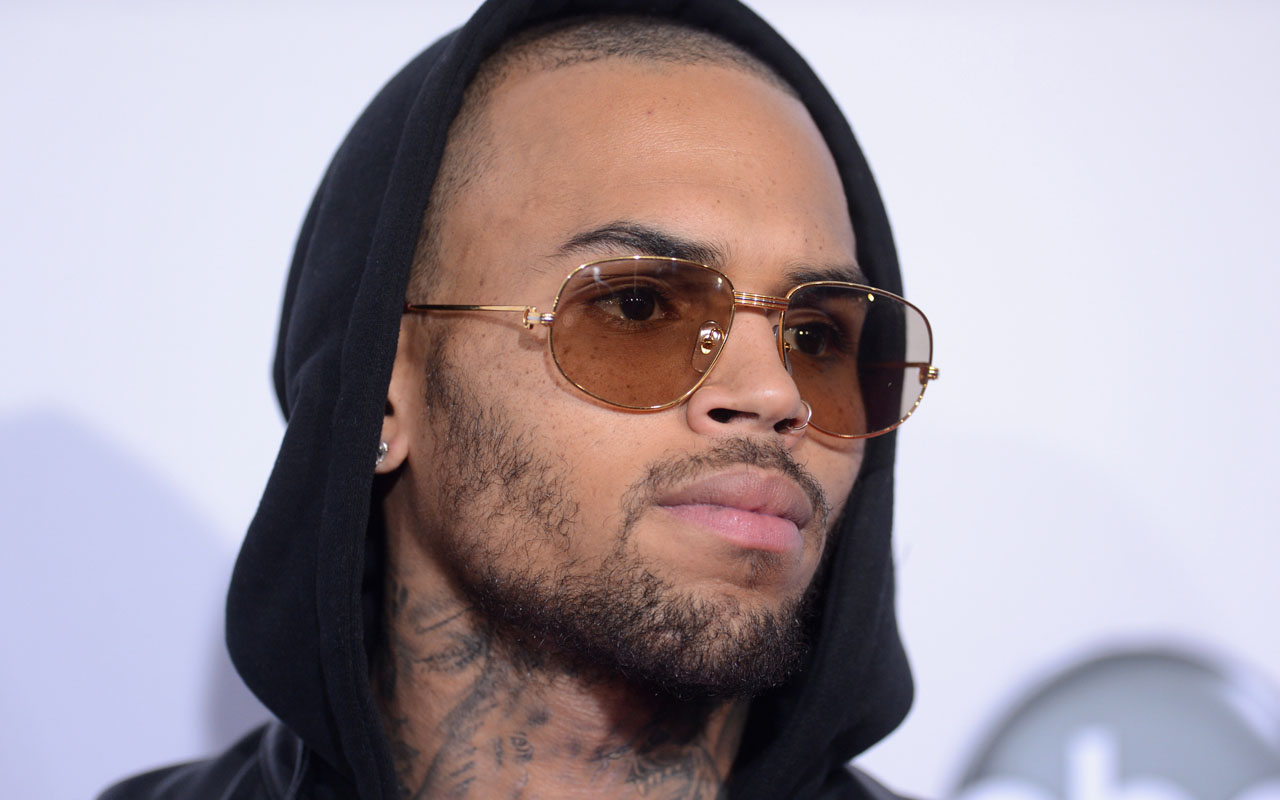 FILES-US-ENTERTAINMENT-MUSIC-PEOPLE-ARREST-BROWN