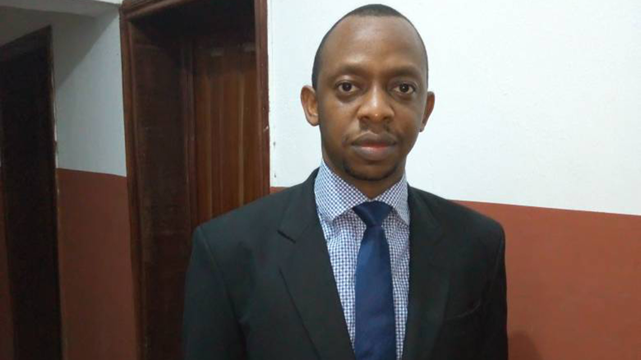 Dr. Oseyi