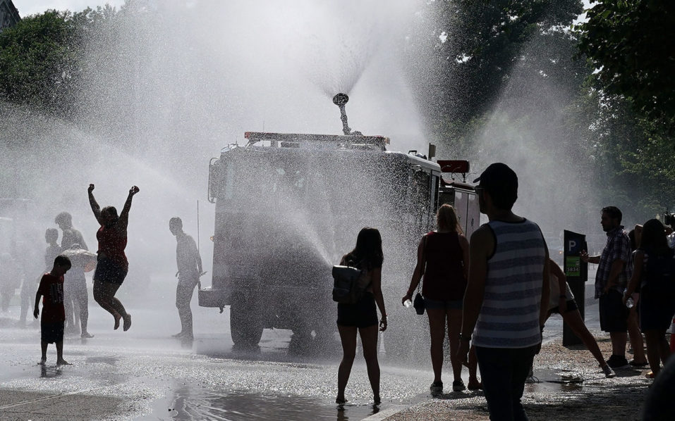 East Coast Heat Wave Continues Through Fourth Of July Holiday