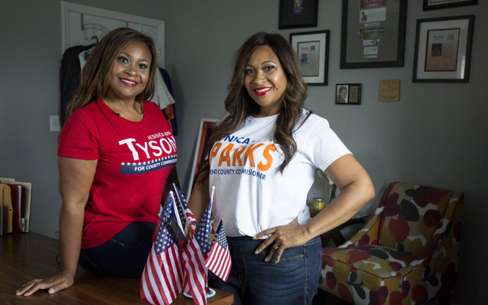 Identical twins are politicians in rival US parties