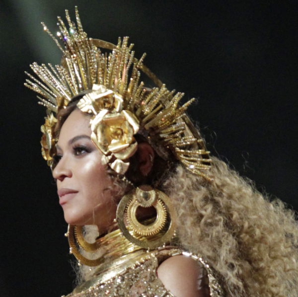 beyonce-1512424645