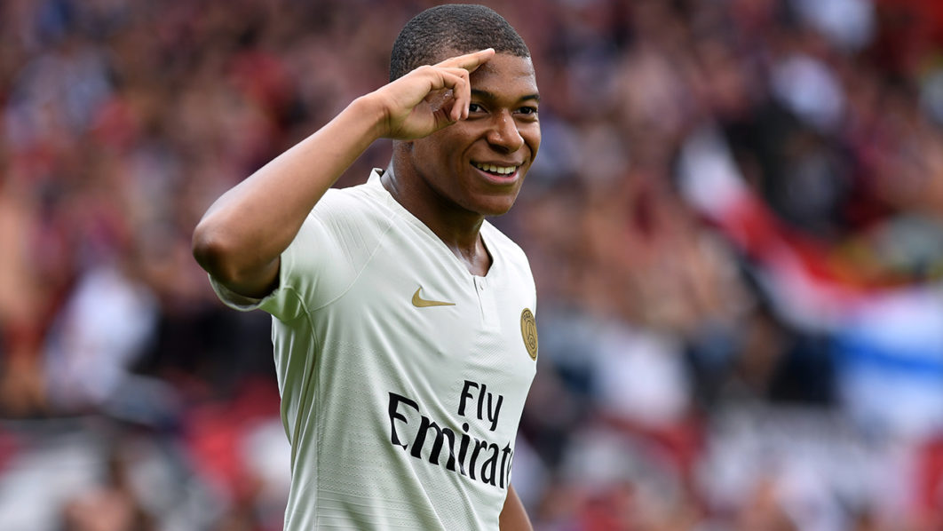 FBL-FRA-LIGUE1-GUINGAMP-PSG