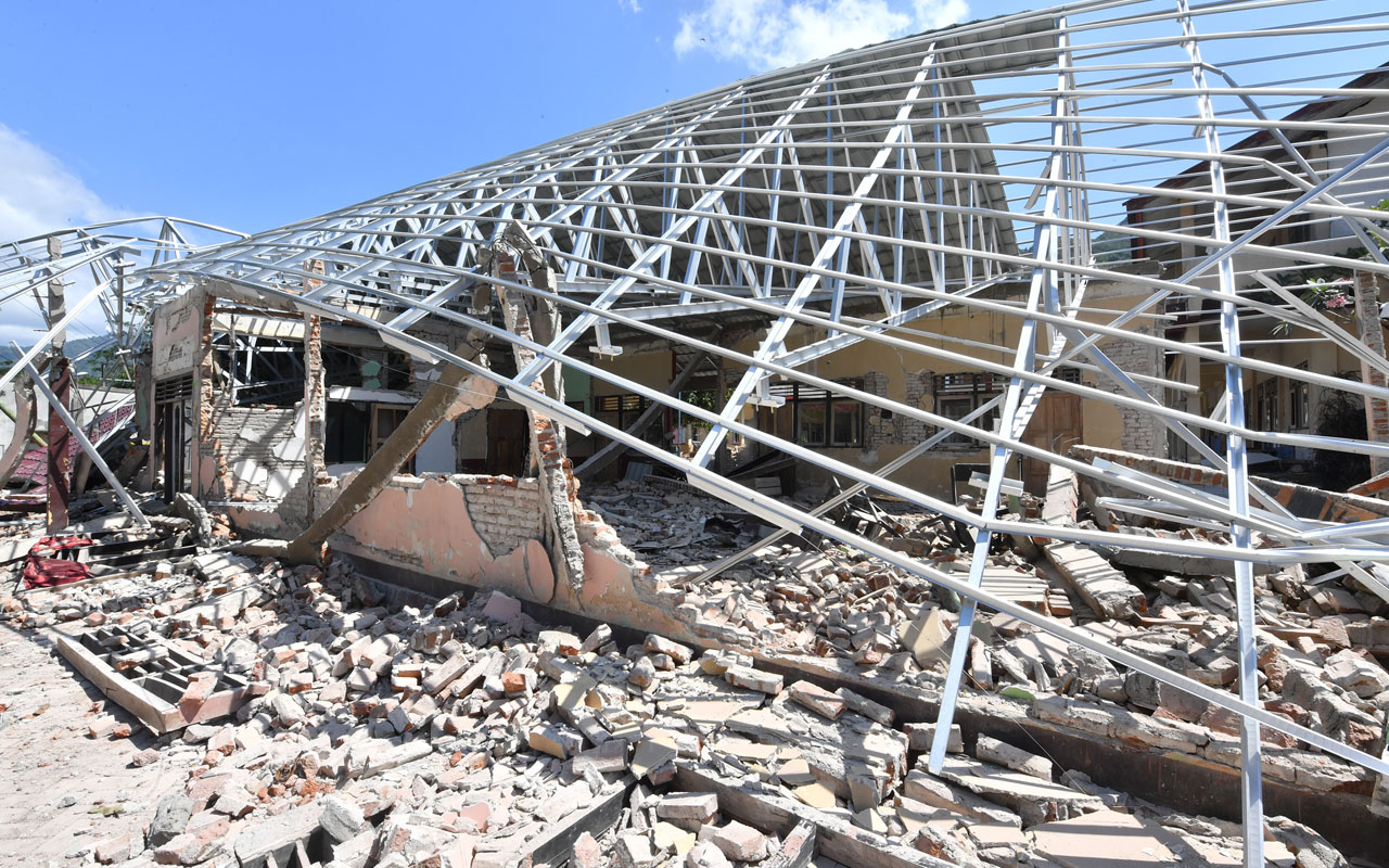 INDONESIA-QUAKE