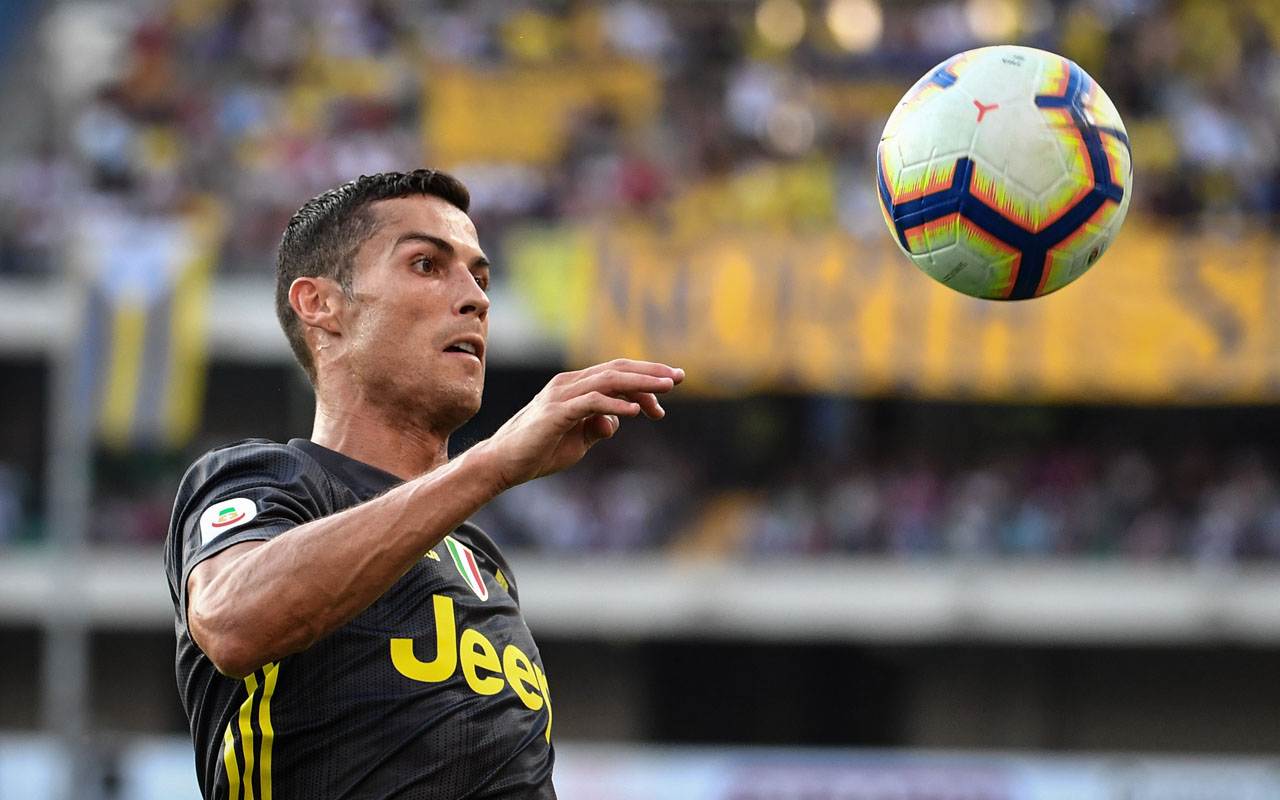 FBL-ITA-SERIEA-CHIEVO-JUVENTUS