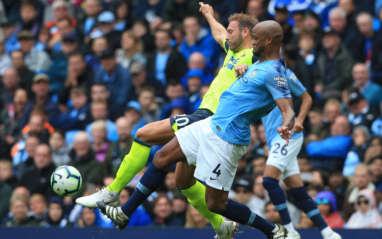 FBL-ENG-PR-MAN CITY-HUDDERSFIELD