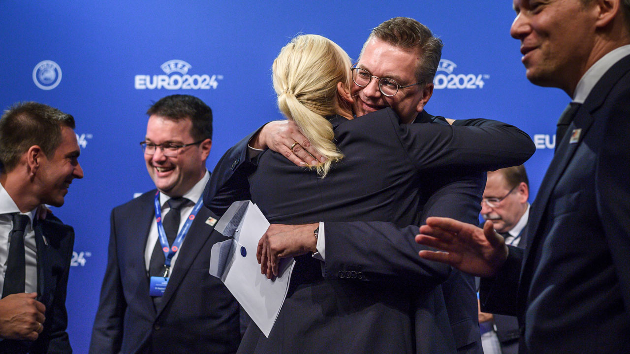 000_19I4RJ