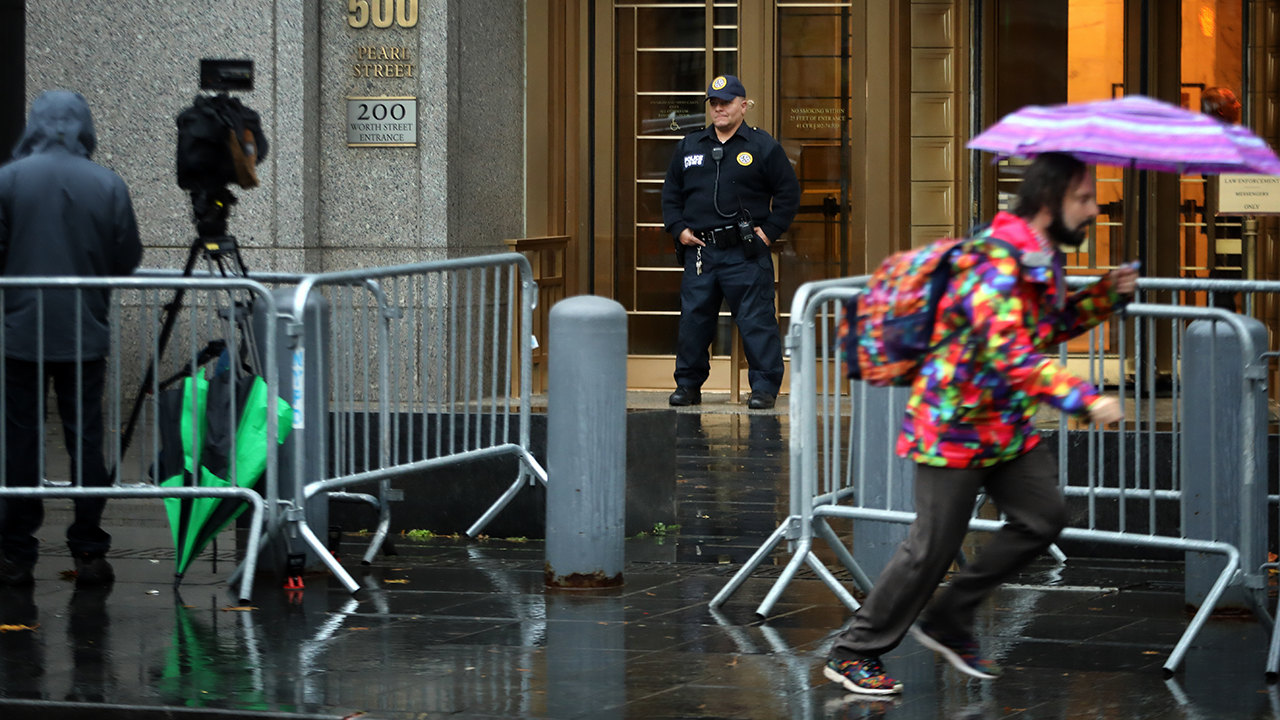 Package Bomber Cesar Sayoc Appears In New York Federal Court