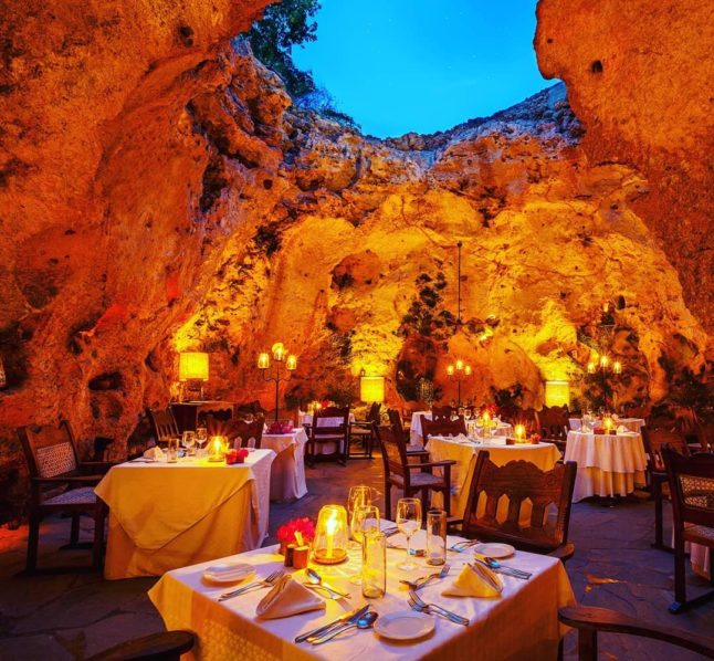 Ali Barbours cave restaurant- @rosalia_photographer