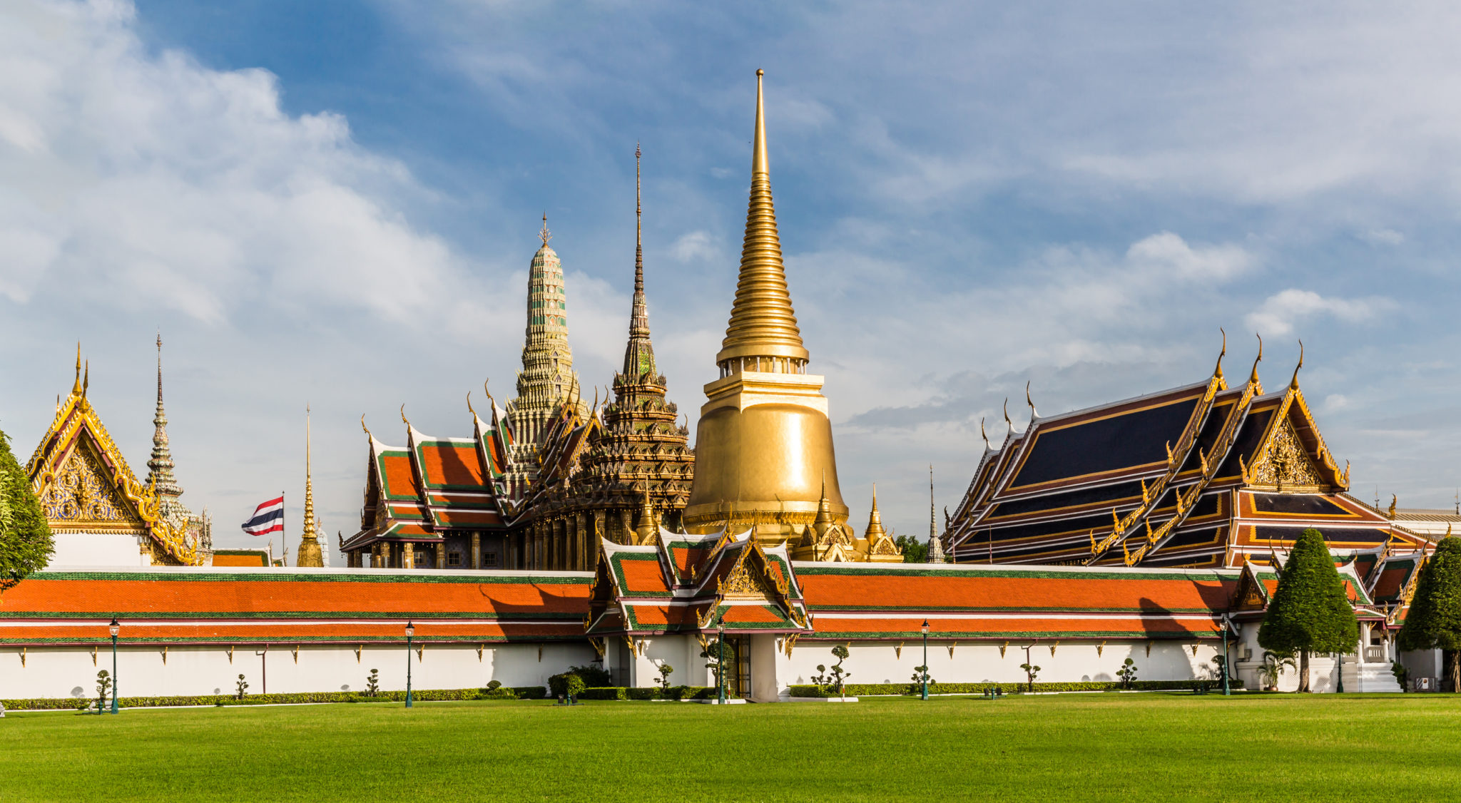 Wat Phra Kaew by Ninara, Thailand