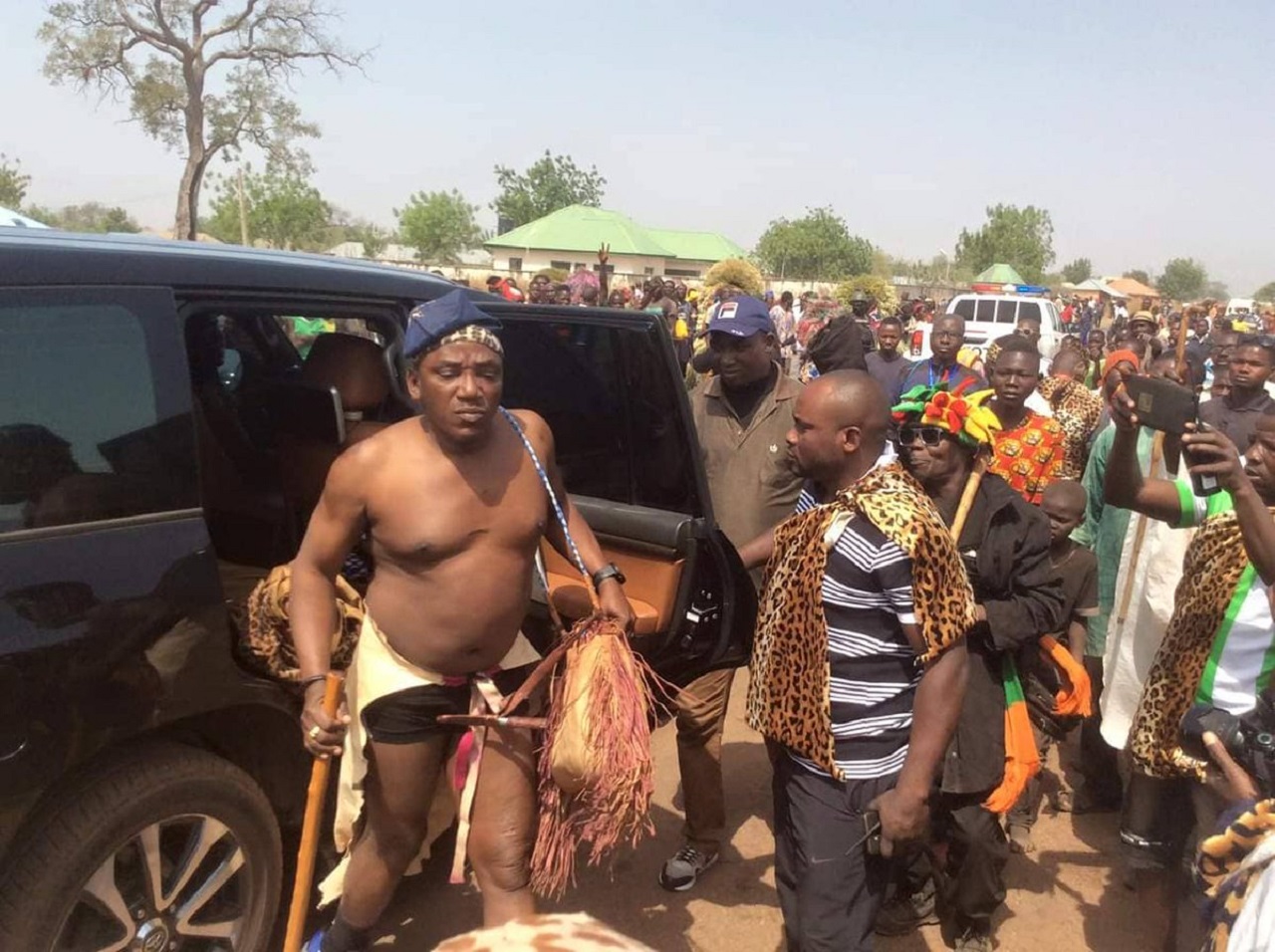 minister half naked