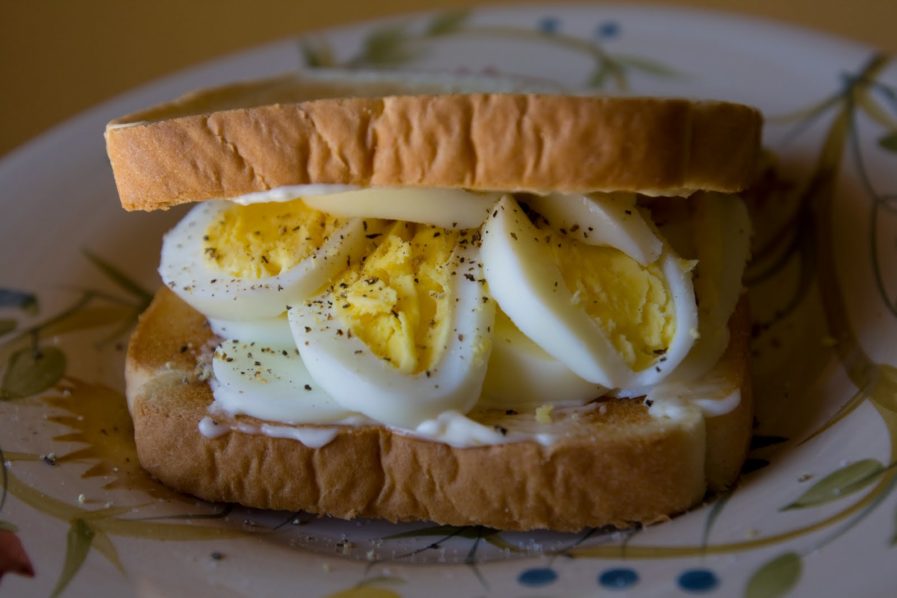 Egg sandwich