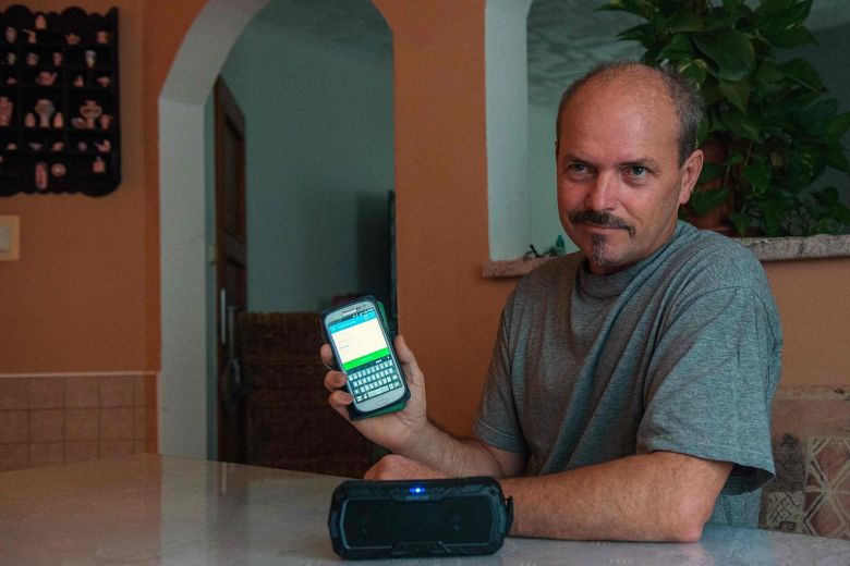 New App Gives Throat Cancer Patients Their Voice Back