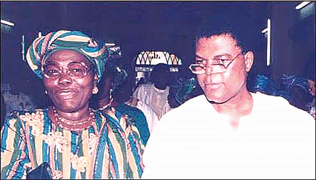 OYENIKE-PIX+