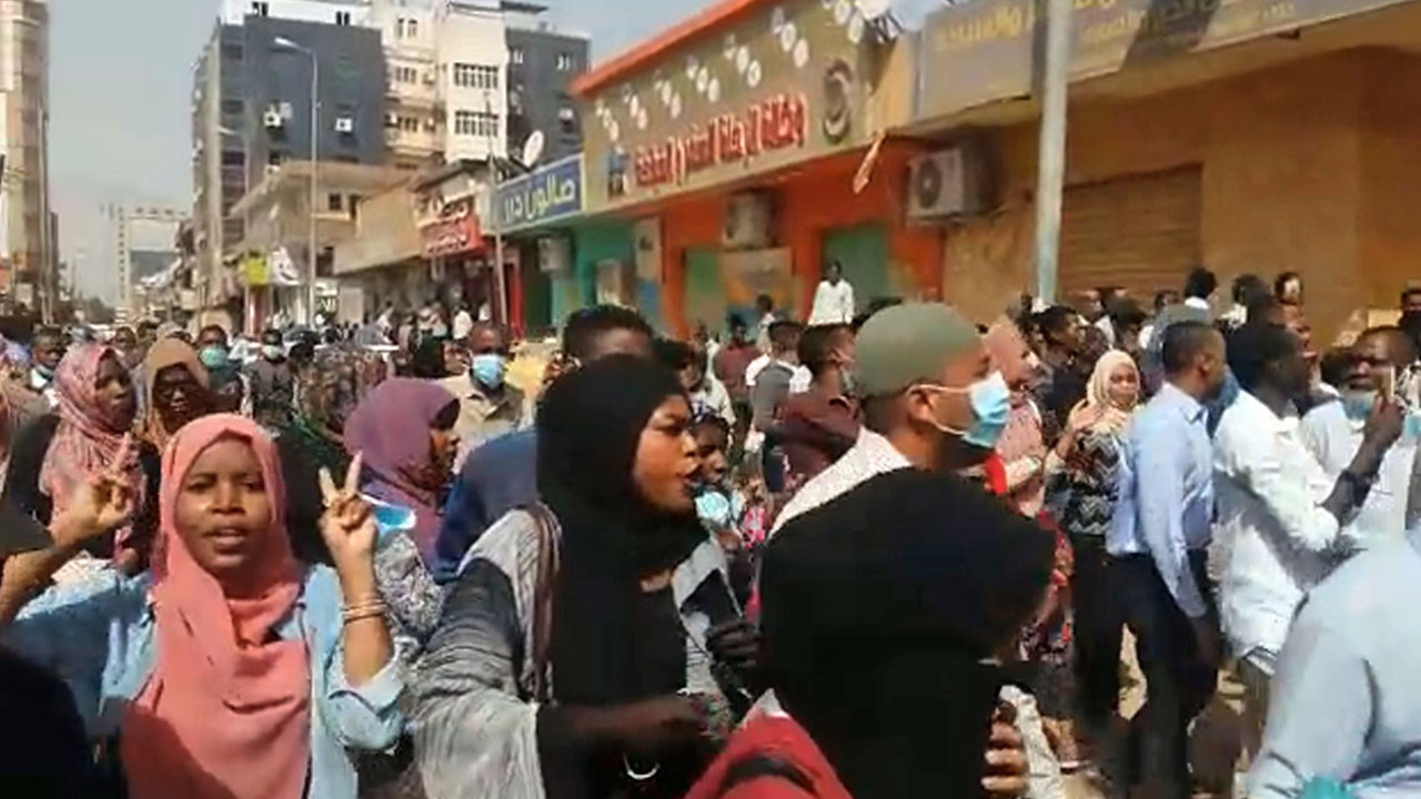 SUDAN-UNREST-DEMO