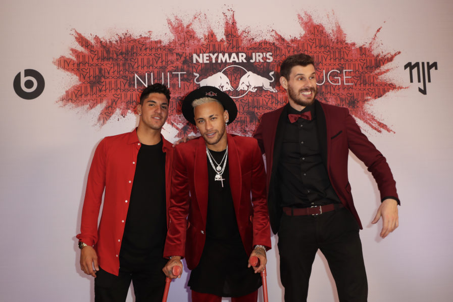 FBL-FRA-LIGUE1-BIRTHDAY-NEYMAR