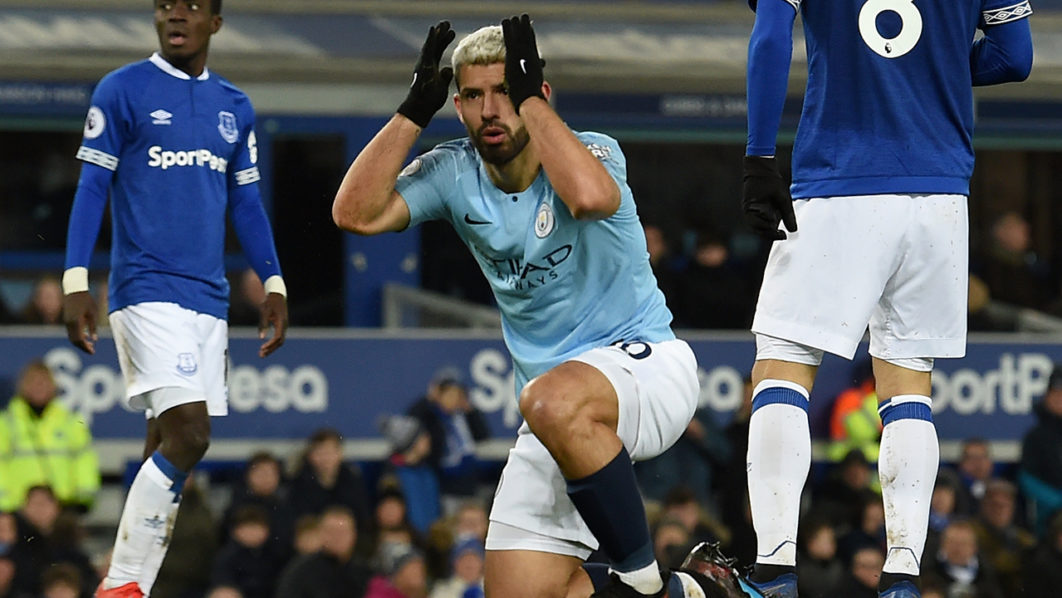 FBL-ENG-PR-EVERTON-MAN CITY