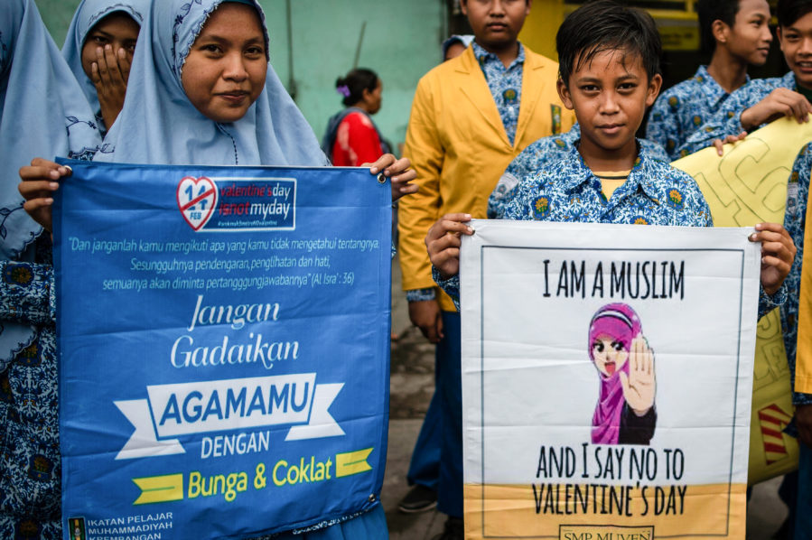 INDONESIA-VALENTINE’S DAY-PROTEST