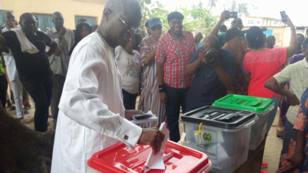 Fashola-1-voting-feb-23-IMG_20190223_104735_5-768×653