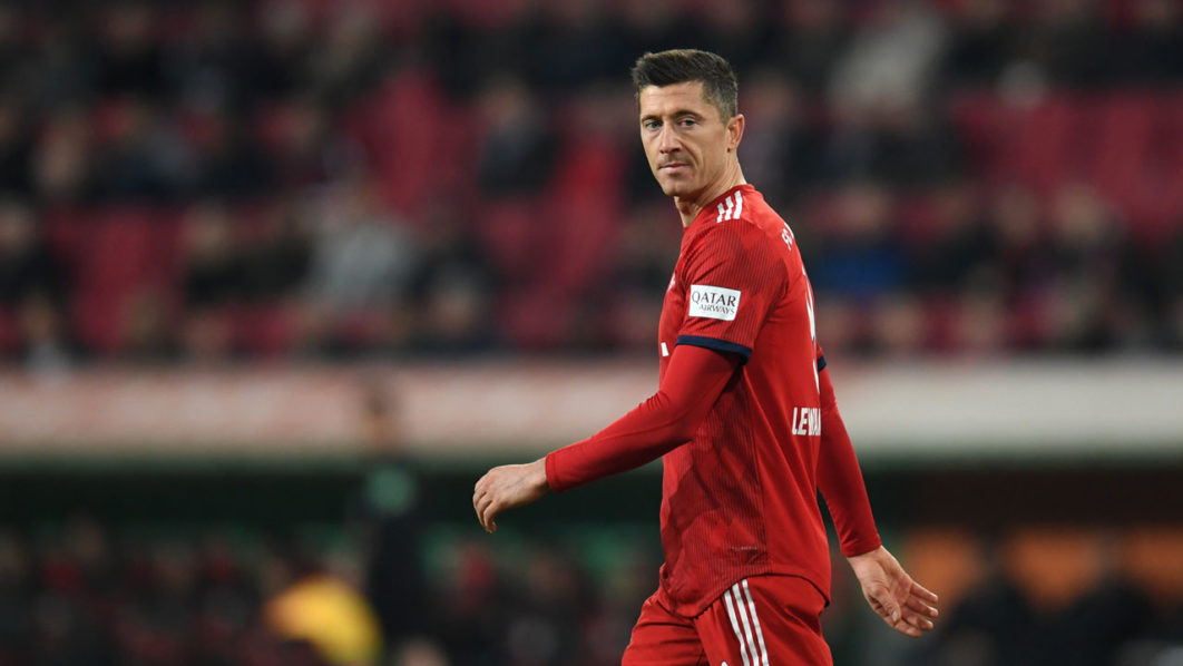 FBL-GER-BUNDESLIGA-AUGSBURG-BAYERN MUNICH