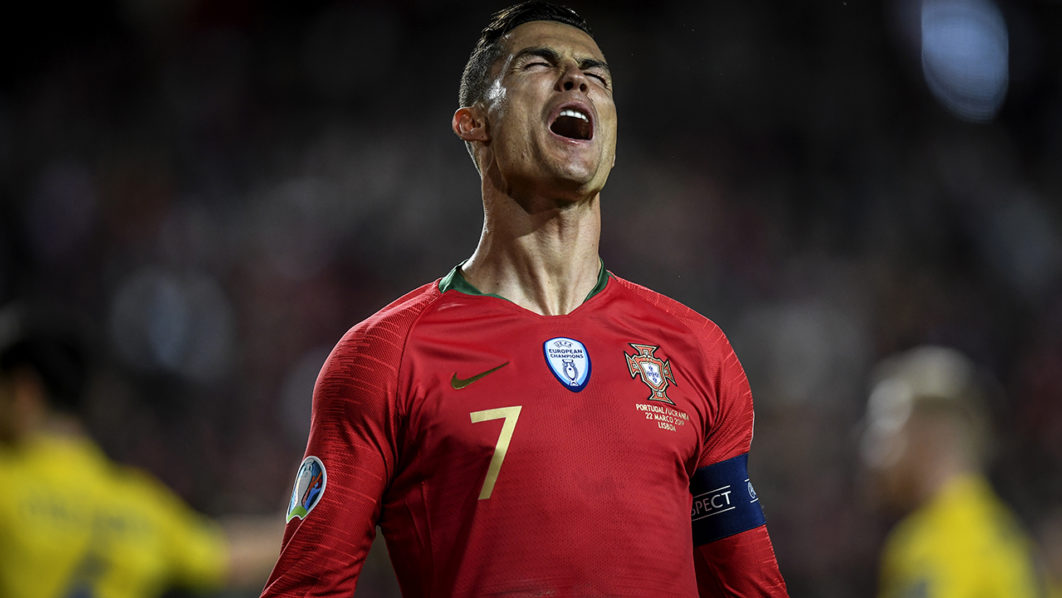 FBL-EURO-2020-POR-UKR