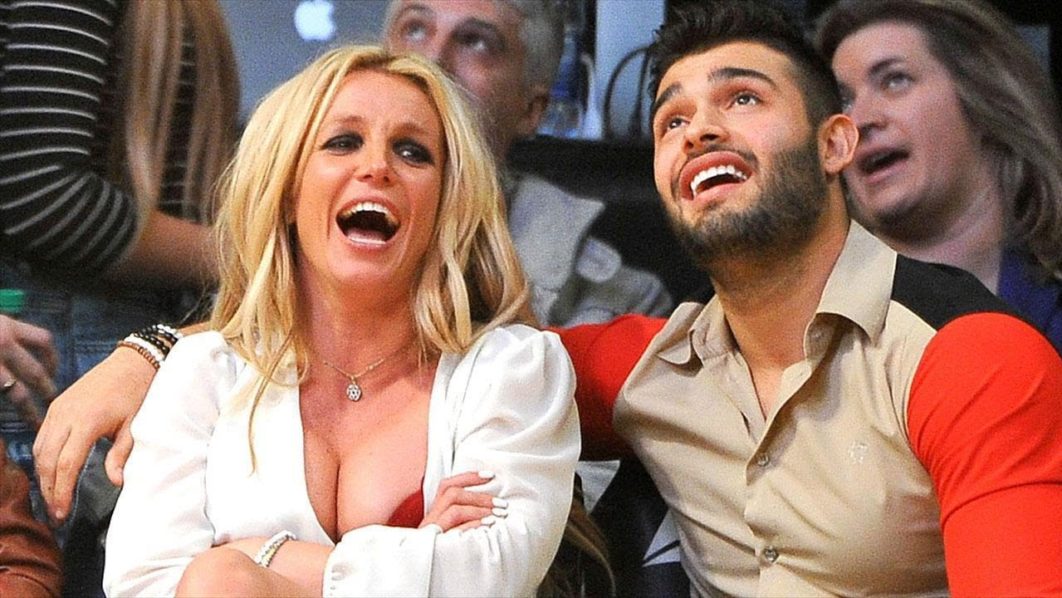 Britney Spears and Sam Asghari – YouTube