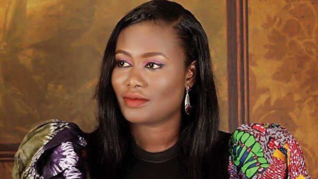 Foluke-akosile.jpg-27=04