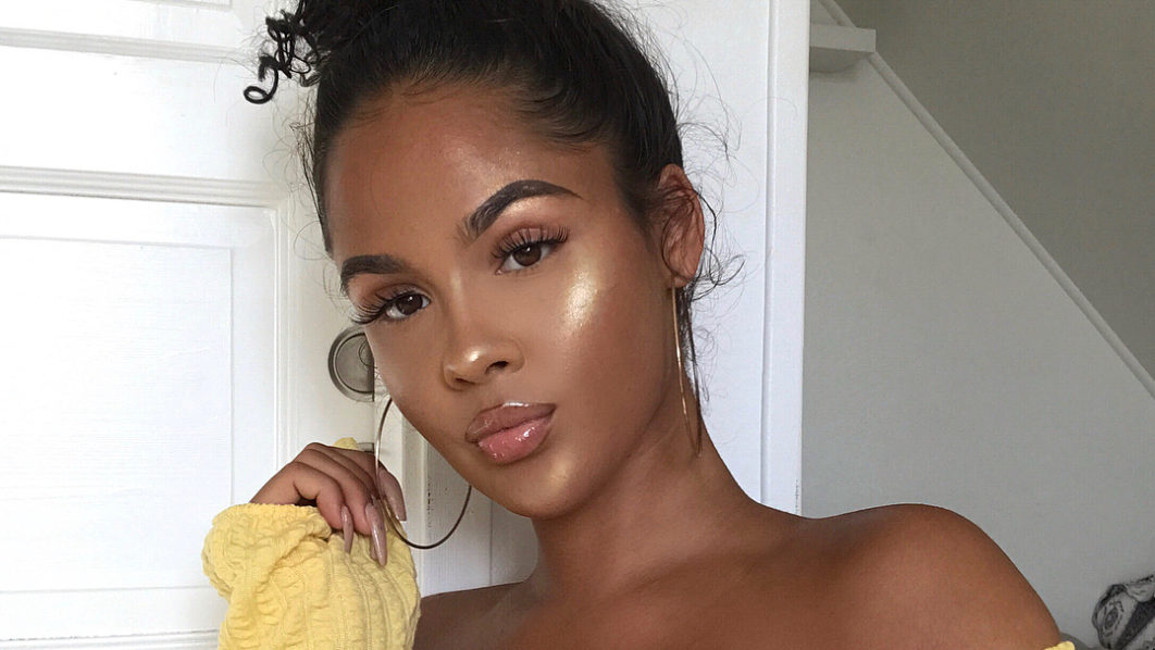 A model with a flawless face beat. Photo Indy1000