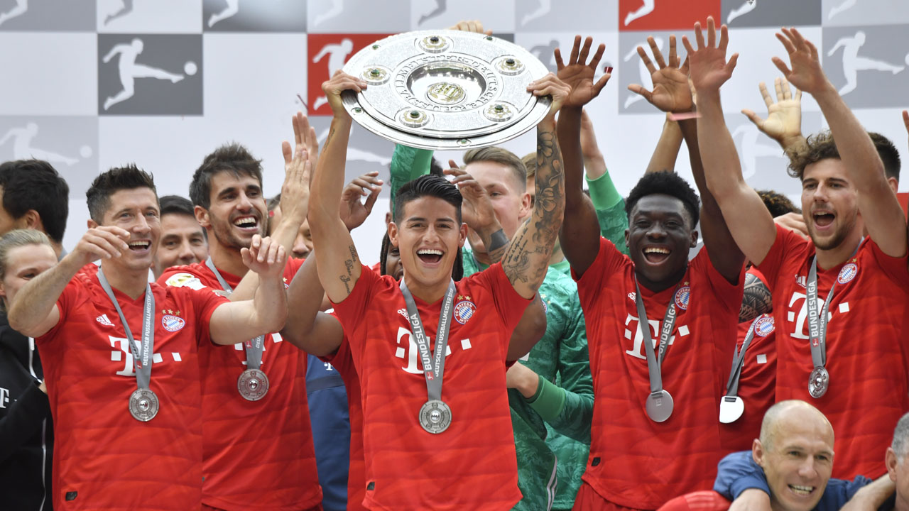 FBL-GER-BUNDESLIGA-BAYERN MUNICH-FRANKFURT