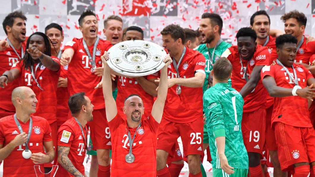 FBL-GER-BUNDESLIGA-BAYERN MUNICH-FRANKFURT