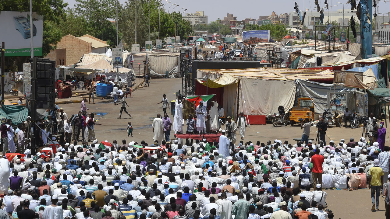 SUDAN-UNREST-DEMO