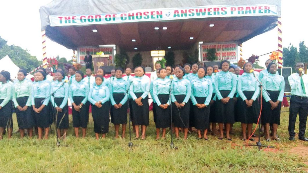 Youth-Choir–ibru-pix