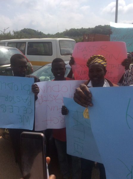 coza protesters