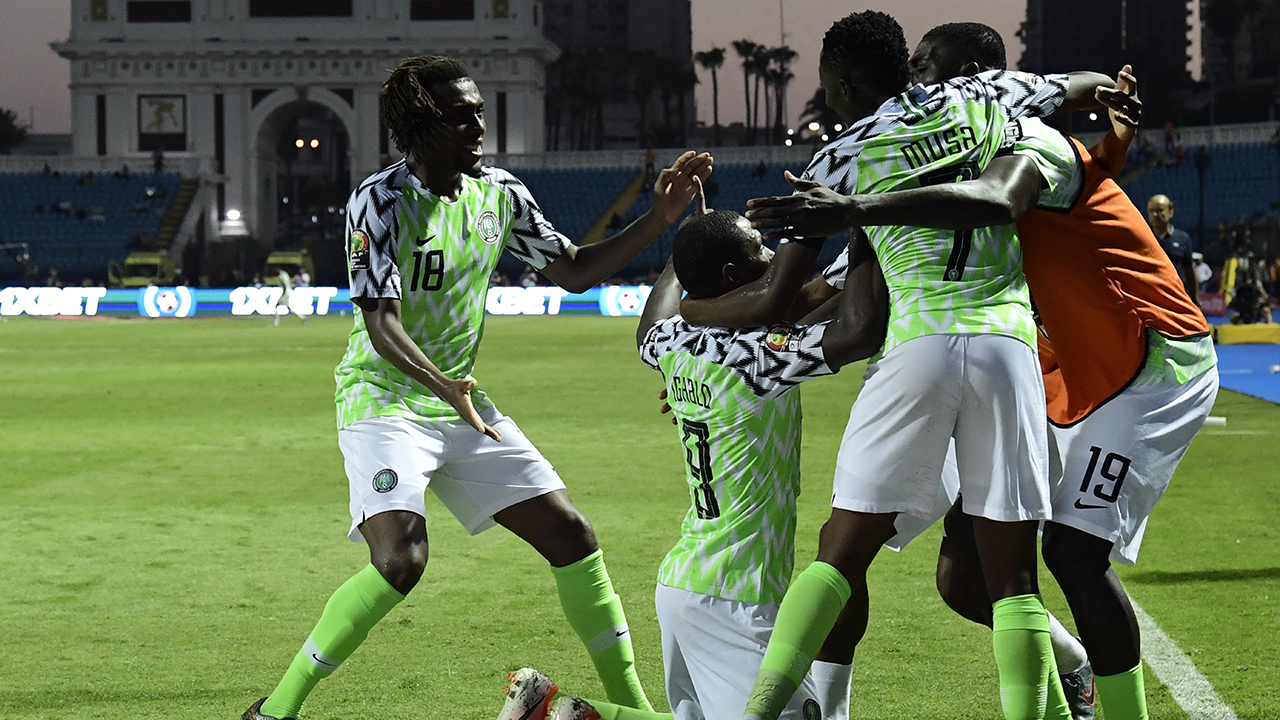 FBL-AFR-2019-MATCH42-NGA-CMR