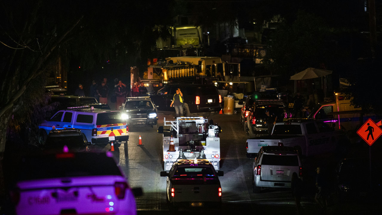 Multiple victims as shooter opens fire at US food festival: police