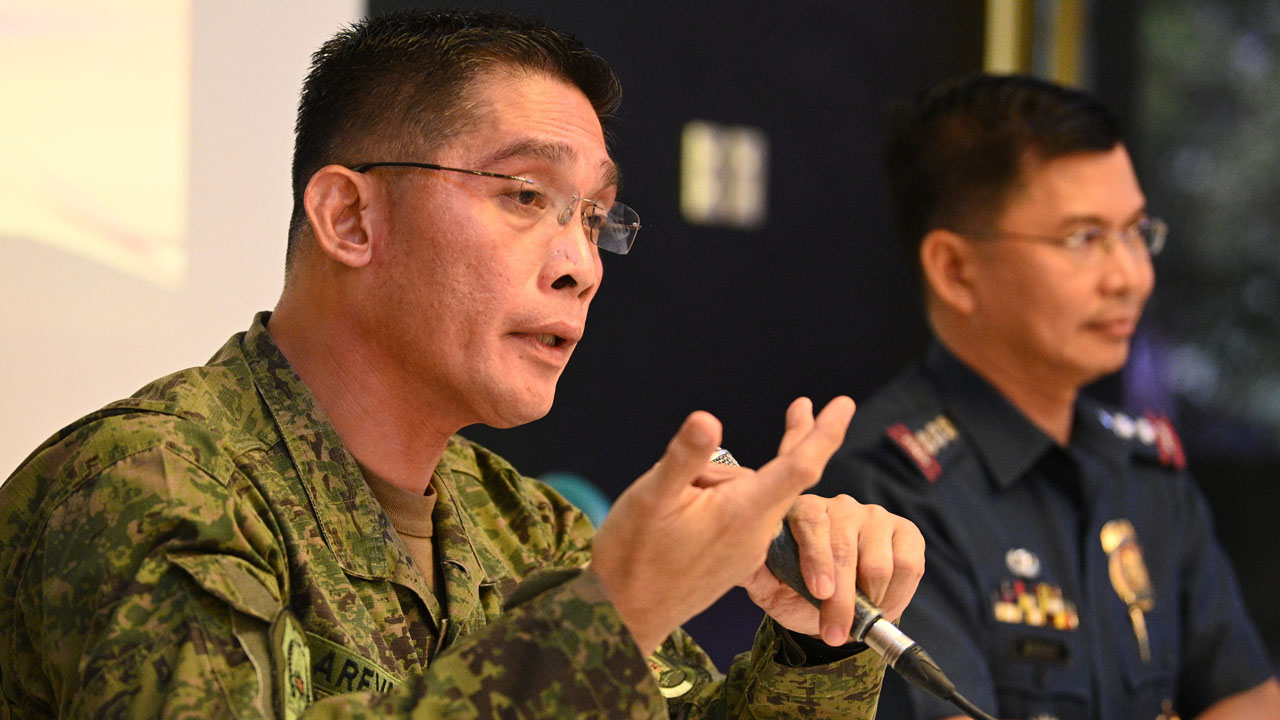 PHILIPPINES-UNREST-IS-SUICIDE