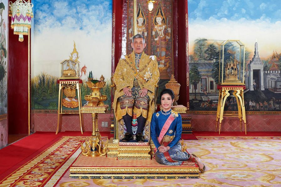 27082019_thai_king_and_consort_900x600_0
