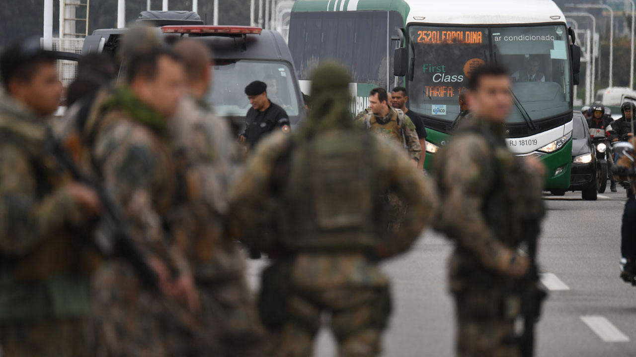 BRAZIL-CRIME-HOSTAGES