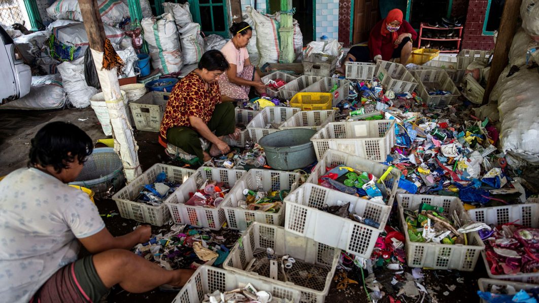 INDONESIA-ENVIRONMENT-WASTE